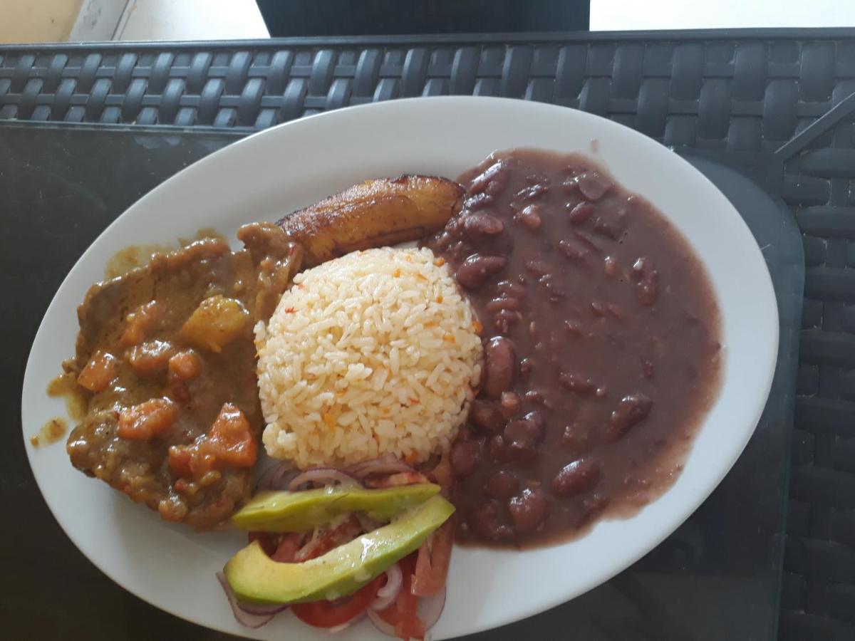 Hotel Granada Inn Barranquilla  Kültér fotó